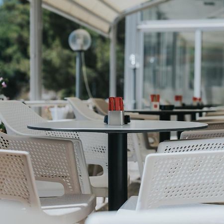 Hotel Tolero Ploce  Exterior photo